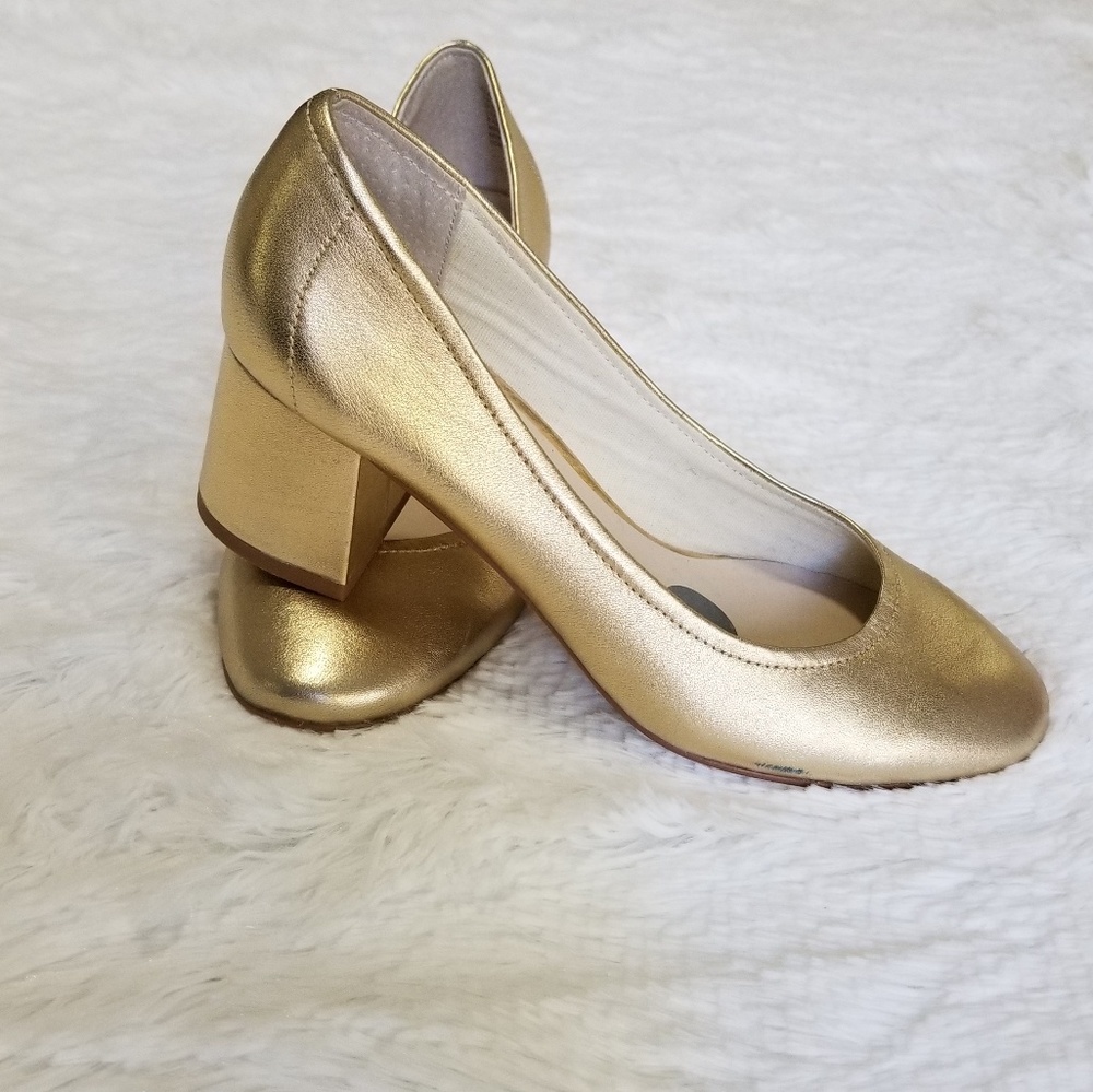 Steve Madden block chunky gold heels